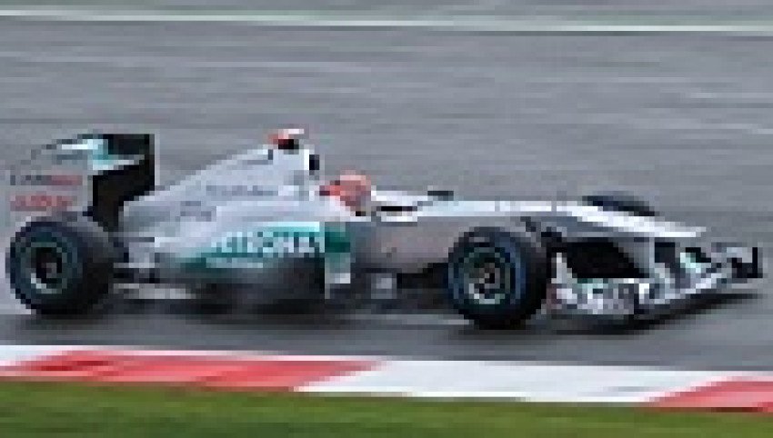 McLaren  navýšil svoju ponuku s cieľom potopiť nádeje Mercedesu