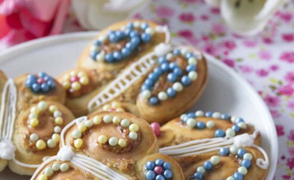 Jablkové motýliky s tvarohom a mletými mandľami