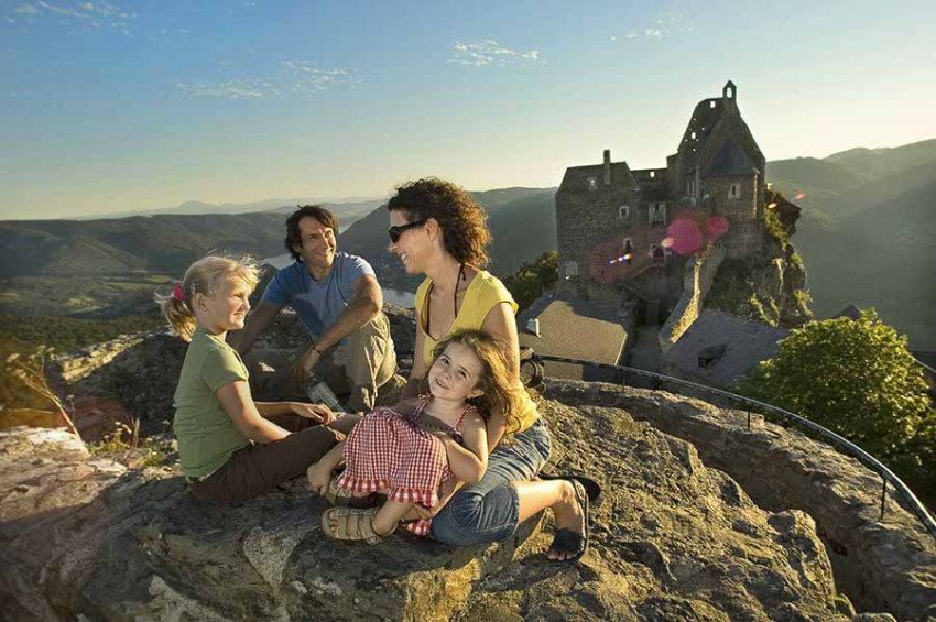Vyberte sa na najkrajšie historické miesta Dolného Rakúska Vyberte sa na najkrajšie historické miesta Dolného Rakúska