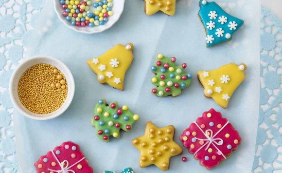 Farebné vianočné cukrovinky