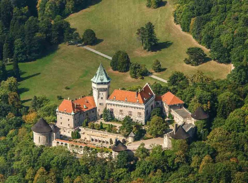 V SMOLENICIACH  ZAČÍNA JARNÁ TURISTICKÁ SEZÓNA