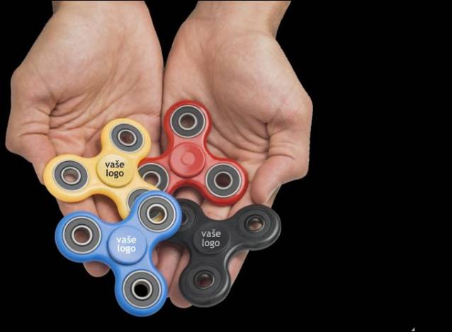 Fidget spinner sa stal najpredávanejším online produktom