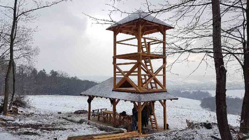 Rozhľadňa Bardejov Kamenná hora sa dočkala obnovy