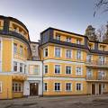 V Luhačoviciach otvorili zrekonštruovaný garni hotel Riviera ***