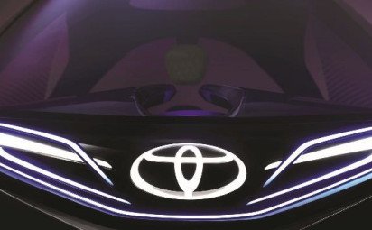 Toyota si dala patentovať lietajúce auto