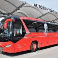 Týždeň s dvomi sviatkami zvyšuje záujem o autobusy na Schwechat