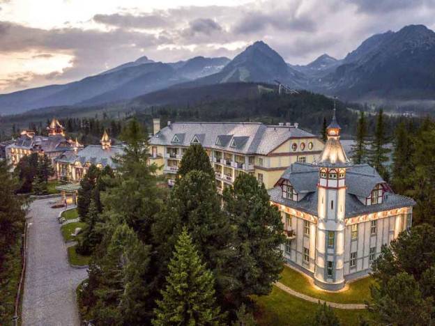 Najlepším historickým hotelom v Európe je podľa Haute Grandeur Global Excellence Awards Grand Hotel Kempinski