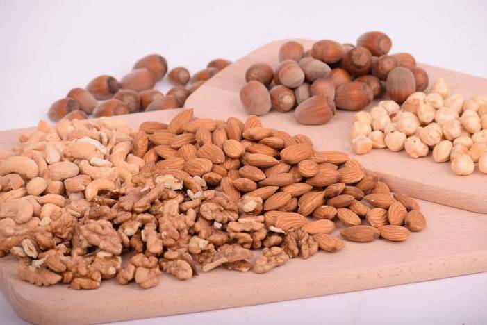Hrsť orechov denne znižuje riziko infarktu a mŕtvice 