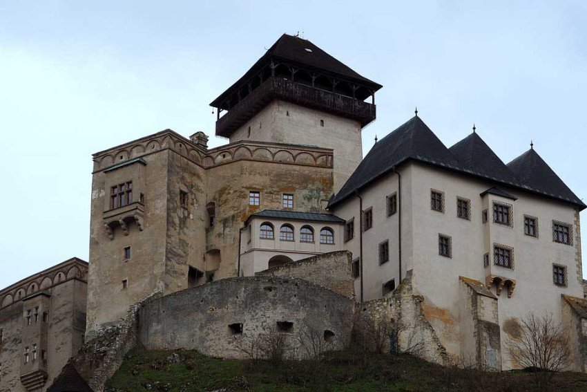 Považie – krajina skvostných hradov