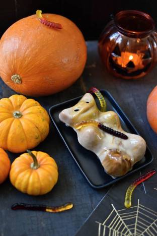 Upečte si tekvicového macka, ktorý rozžiari jesenný aj halloweenský stôl