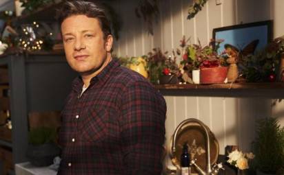 Naplňte kuchyňu vianočnými vôňami podľa Jamieho Olivera