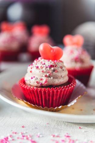 Štýlové valentínske cupcakes