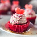 Štýlové valentínske cupcakes