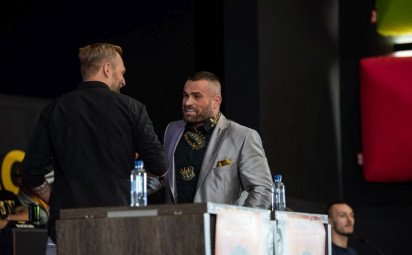 Karlos Vémola sa vracia do klietky!