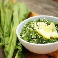 Pesto z medvedieho cesnaku s parmezánom a sezamom