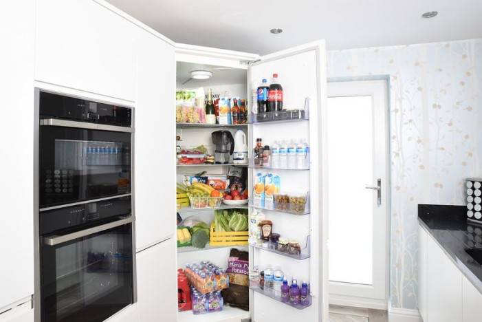 10 potravín, ktoré dávame do chladničky a nepatria tam