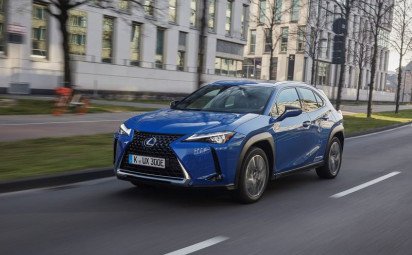 Elektrický model Lexus UX sa môže pochváliť prestížnym ocenením Zlatý volant 2020