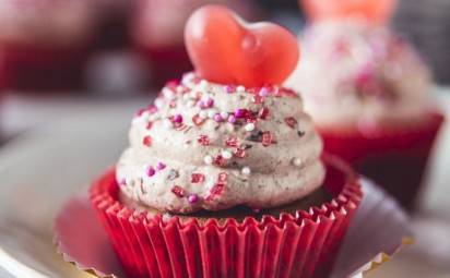Štýlové valentínske cupcakes