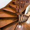 Vyberáte materiál schodišťa nového domu? Zvažovali ste už drevo?