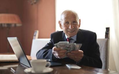 Porovnanie dôchodkov a kvality života dôchodcov v strednej Európe