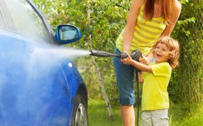 Máte dom a auto? Iste sa vám zíde kompresor a tlaková umývačka