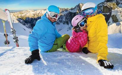 Užite si zimnú lyžovačku na horách, kombinovanú s wellness a zábavou