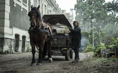 Daryl Dixon hlási návrat a pokračuje v boji so živými mŕtvymi