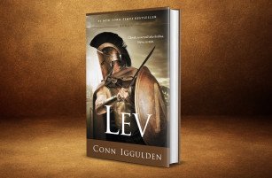Historický román o slávnom aténskom vojvodcovi Lev