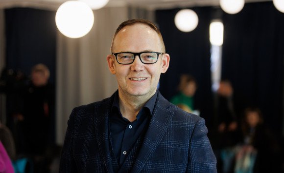 Rozhovor s Prof. PhDr. Róbertom Babeľom o rakovine prsníka