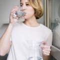 Hydratácia predchádza zdravotným problémom pri cestovaní