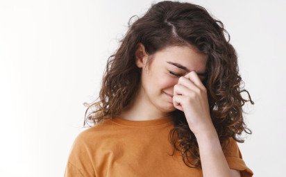 5 pozitívnych účinkov plakania, alebo ako nás slzy liečia