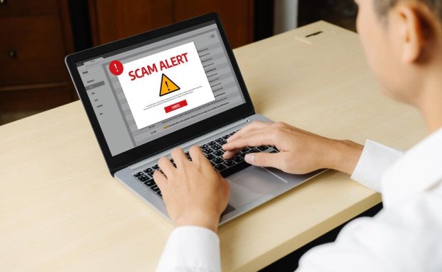 Lieky a falošné zázraky online: Prečo neobjednávať lieky (hocikde) cez internet?