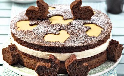 Veľkonočná torta s parížskym krémom a vaječným likérom