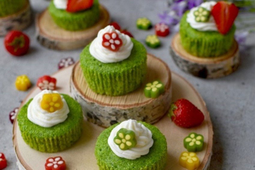 Machové cupcakes so špenátom a citrónovou šťavou Machové cupcakes so špenátom a citrónovou šťavou