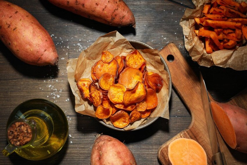 Zdravý, rýchly a chutný recept z teplovzdušnej fritézy: ZEMIAKOVÉ LUPIENKY Zdravý, rýchly a chutný recept z teplovzdušnej fritézy: ZEMIAKOVÉ LUPIENKY