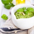 Bazalkové pesto