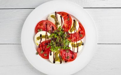 Capri šalát (Insalata Caprese)