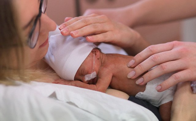 Nie všetko zvládne inkubátor – niečo dokáže len dotyk