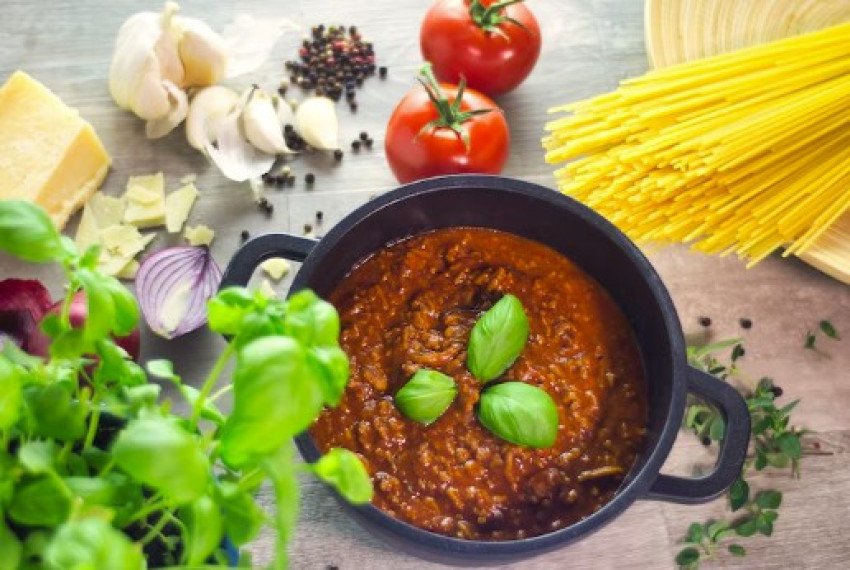 Omáčka Bolognese