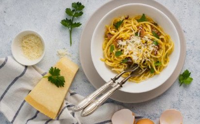 Špagety s parmezánom