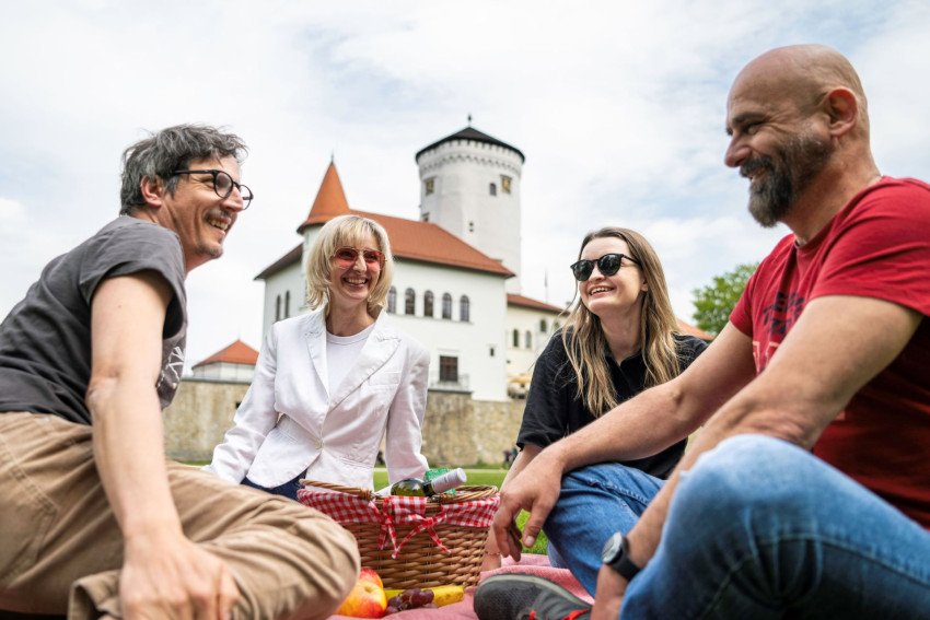 Budatínske leto otvorí hlavnú sezónu na Budatínskom hrade Budatínske leto otvorí hlavnú sezónu na Budatínskom hrade