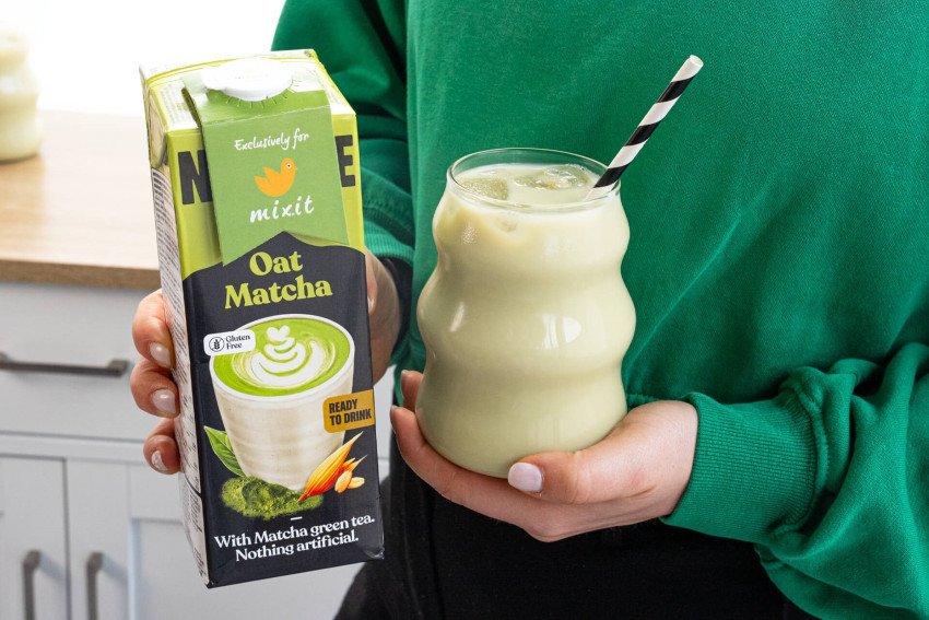 Zelená matcha a tekvicová bomba: Nové ovsené nápoje od Mixit majú šťavu! Zelená matcha a tekvicová bomba: Nové ovsené nápoje od Mixit majú šťavu!