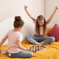 Zahrajte sa spolu na Deň detí: 5 dôvodov, prečo by deti mali hrať spoločenské hry