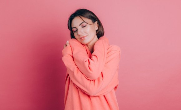 Ľúbim, ľúbiš, ľúbime. Je sebaláska narcizmom?