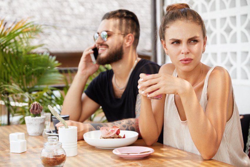 Situationship: Ako spoznať skorovzťah a kedy ho ukončiť? Situationship: Ako spoznať skorovzťah a kedy ho ukončiť?
