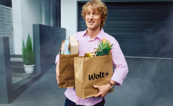 Owen Wilson sa stáva prvou globálnou tvárou značky Wolt