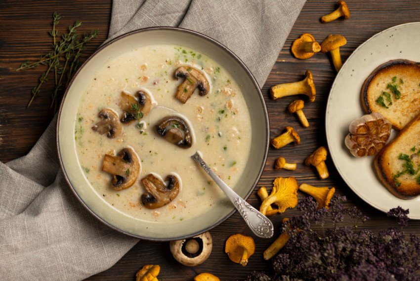 Vegetariánska valašská kyselica s hubami Vegetariánska valašská kyselica s hubami