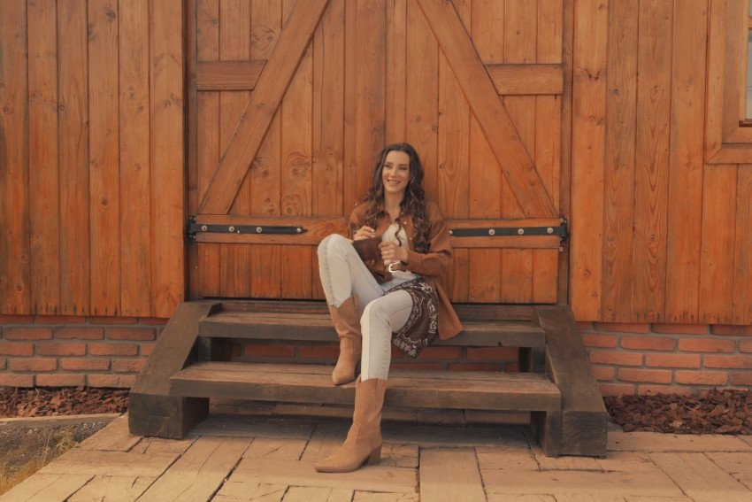 Prvý slovenský country‑pop v singli Život je teraz od Kristíny Vreckovej Prvý slovenský country‑pop v singli Život je teraz od Kristíny Vreckovej