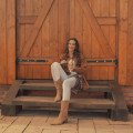 Prvý slovenský country‑pop v singli Život je teraz od Kristíny Vreckovej