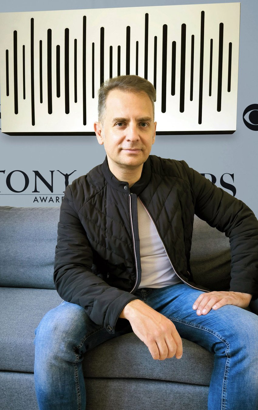 Slovenský producent Peter Agyagos vydáva novú skladbu ”Shadows Of A Memory” Slovenský producent Peter Agyagos vydáva novú skladbu ”Shadows Of A Memory”